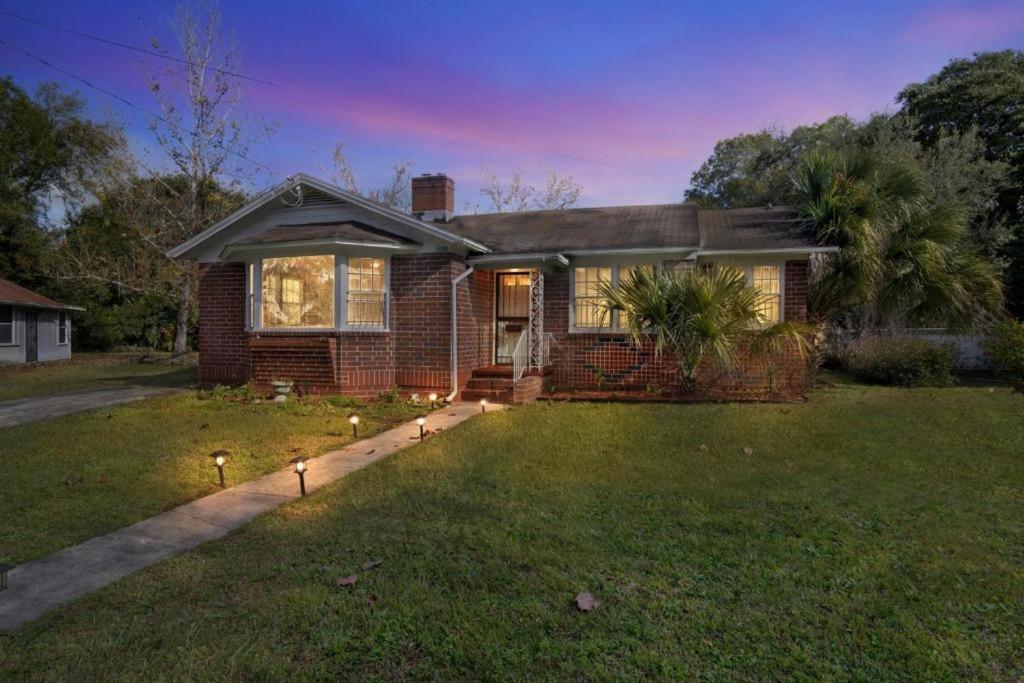 Comfy Pet Friendly Home In Jacksonville Mins To Downtown'S Buitenkant foto
